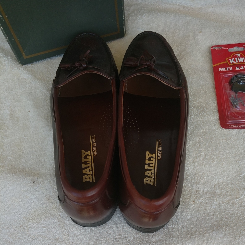 SOLD   BALLY Men's Shoes Loafer's Brown Leather W/ Tassels W/ Original Box - Picture 10 of 12
